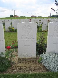 Dochy Farm New British Cemetery - Butler, Thomas William