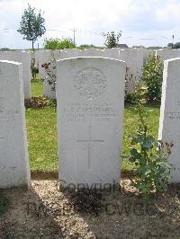 Dochy Farm New British Cemetery - Carruthers, M S