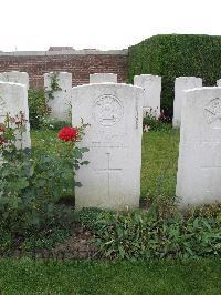 Dochy Farm New British Cemetery - Choules, A G