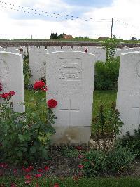 Dochy Farm New British Cemetery - Christon, Norman