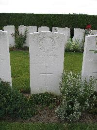 Dochy Farm New British Cemetery - Dickson, Charles Muir