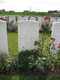 Dochy Farm New British Cemetery - Dowden, Walter Eric