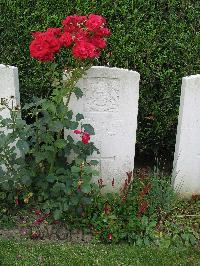 Dochy Farm New British Cemetery - Etchells, J W