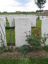 Dochy Farm New British Cemetery - Fordham, Leslie Oliver