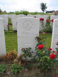 Dochy Farm New British Cemetery - Glanville, Roland Belfield