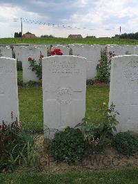 Dochy Farm New British Cemetery - Gould, William Albert