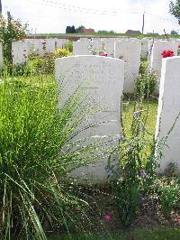 Dochy Farm New British Cemetery - Halliwell, A