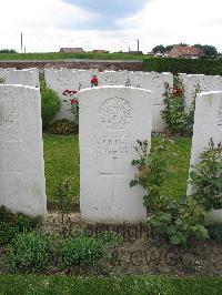 Dochy Farm New British Cemetery - Hall, Vernon Spencer Bridges