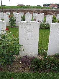 Dochy Farm New British Cemetery - Hamilton, Douglas Charles