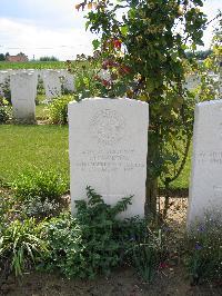 Dochy Farm New British Cemetery - Hawkins, E