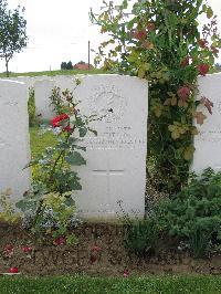 Dochy Farm New British Cemetery - Hutton, Albert Edward