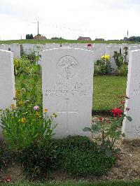 Dochy Farm New British Cemetery - Kinsella, P