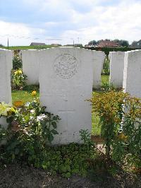 Dochy Farm New British Cemetery - Lindley, Arnold Thomas