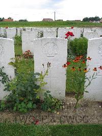 Dochy Farm New British Cemetery - McDougall, Dougald