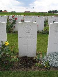 Dochy Farm New British Cemetery - Molony, Harold Armour