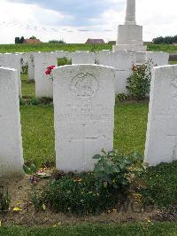 Dochy Farm New British Cemetery - Pain, Aaron