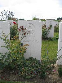 Dochy Farm New British Cemetery - Pearse, John Richard