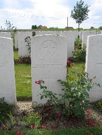 Dochy Farm New British Cemetery - Pedlow, J