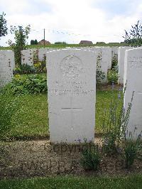 Dochy Farm New British Cemetery - Pegg, G H