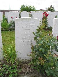 Dochy Farm New British Cemetery - Powell, F J