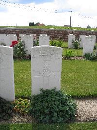 Dochy Farm New British Cemetery - Rhodes, P