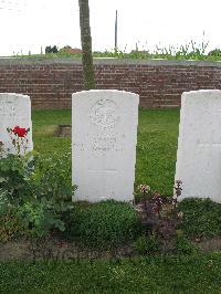 Dochy Farm New British Cemetery - Roper, H