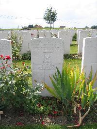 Dochy Farm New British Cemetery - Royston, C S