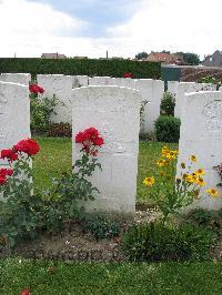 Dochy Farm New British Cemetery - Savage, W E