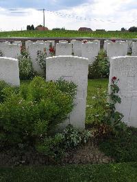 Dochy Farm New British Cemetery - Smith, H W S