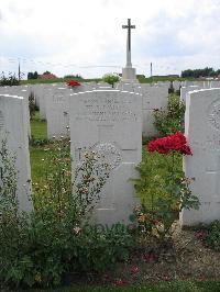 Dochy Farm New British Cemetery - Smith, William Spurway