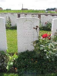 Dochy Farm New British Cemetery - Thelning, William Patrick Philip