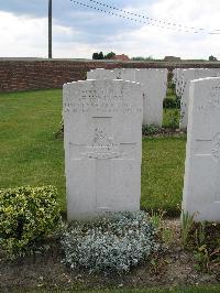 Dochy Farm New British Cemetery - Watson, Frank