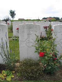 Dochy Farm New British Cemetery - Weir, Alexander