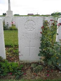 Dochy Farm New British Cemetery - Wickens, Henry George