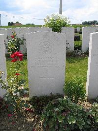 Dochy Farm New British Cemetery - Wilband, G F