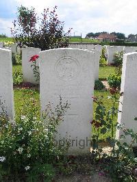 Dochy Farm New British Cemetery - Wood, W H