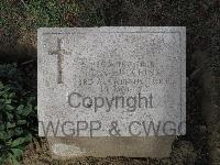 Shrapnel Valley Cemetery - Hutchins, Thomas Arthur