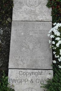 Boulogne Eastern Cemetery - Aitken, James