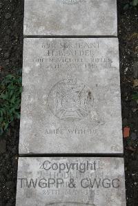 Boulogne Eastern Cemetery - Alder, Harold Basil