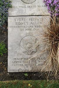 Boulogne Eastern Cemetery - Allen, Sidney