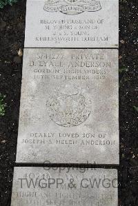 Boulogne Eastern Cemetery - Anderson, David Lyall