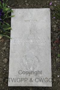 Boulogne Eastern Cemetery - Anderson, Mervyn Kebble