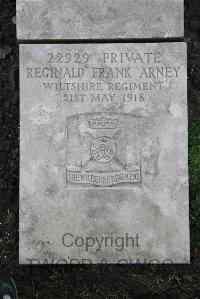 Boulogne Eastern Cemetery - Arney, Reginald Frank