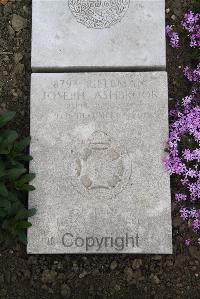 Boulogne Eastern Cemetery - Ashbrook, Joseph