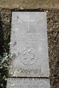 Boulogne Eastern Cemetery - Aspden, M