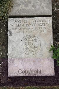 Boulogne Eastern Cemetery - Astley, William Pryce