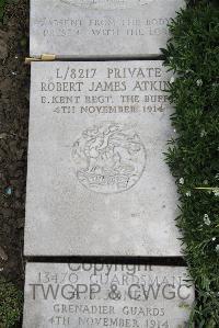 Boulogne Eastern Cemetery - Atkins, Robert James