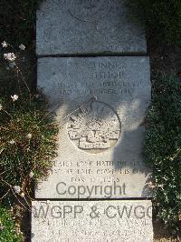 Boulogne Eastern Cemetery - Bishop, Walter Lewis