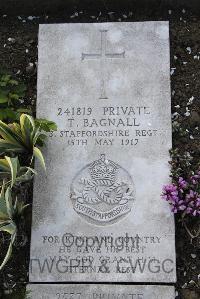 Boulogne Eastern Cemetery - Bagnall, Thomas