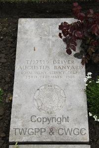 Boulogne Eastern Cemetery - Banyard, Augustus